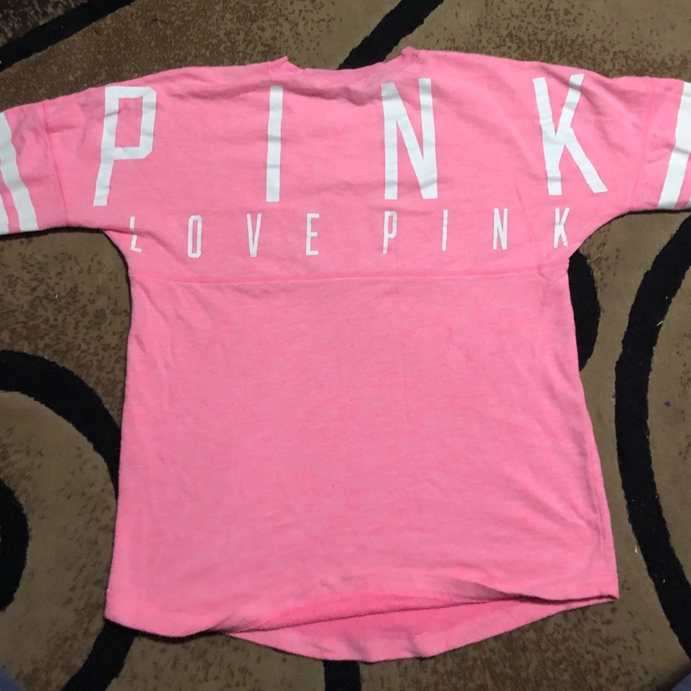 VS PINK